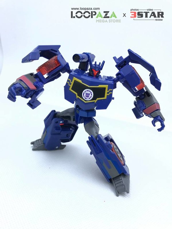 robots in disguise soundwave toy